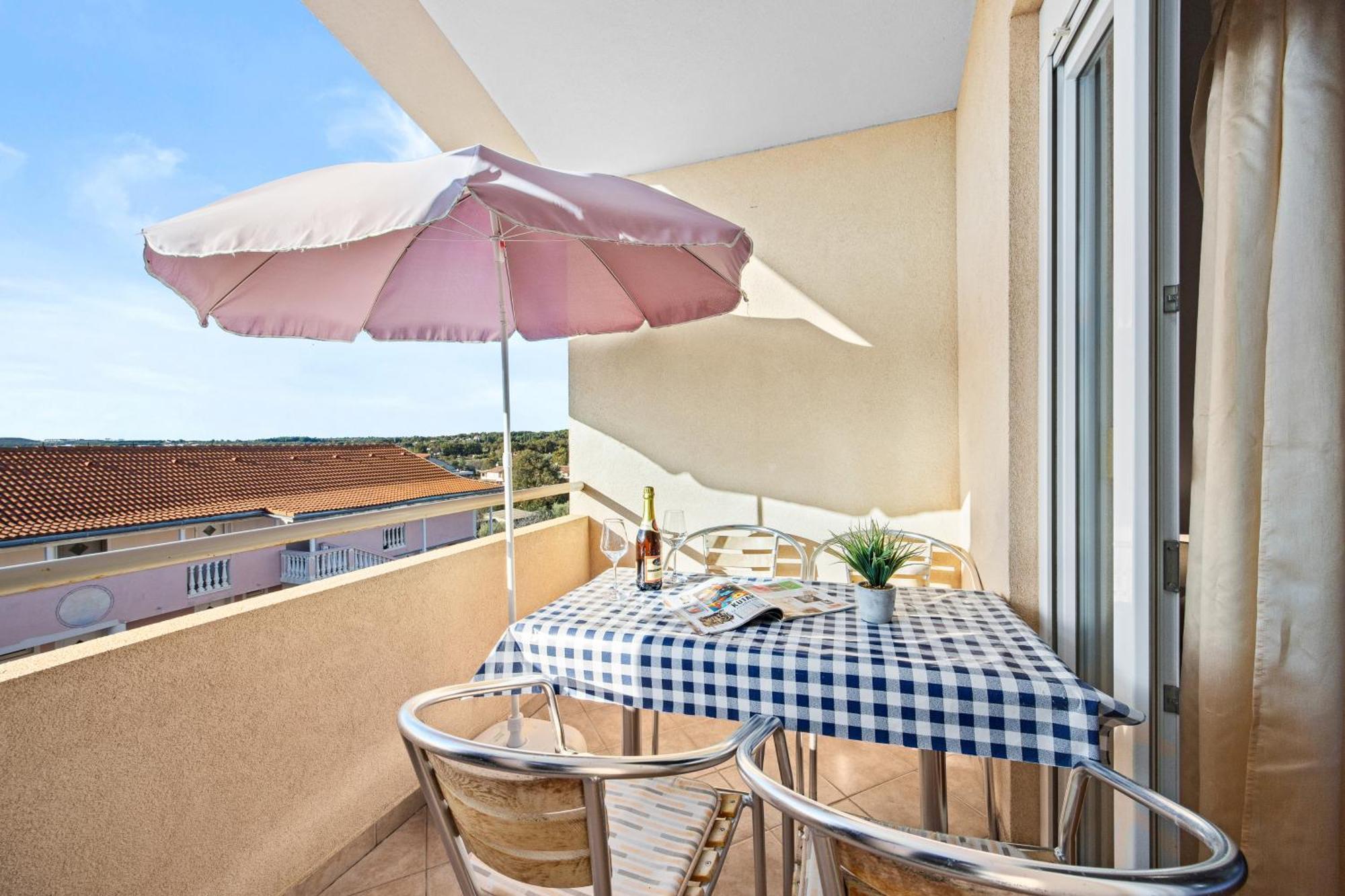 Apartment Medulin Home Exterior photo